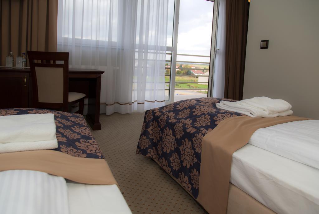 Hotel Imperial Residence ساندومييش الغرفة الصورة